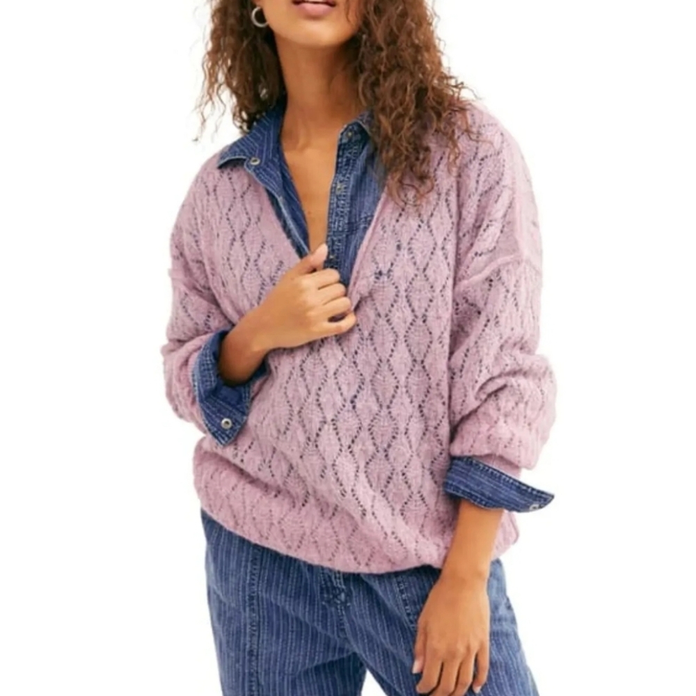 Free People NWT Say Hello Open Knit Sweater Tunic Deep V Neck Lilac Medium‎ New